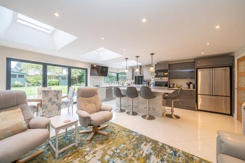 10 Windermere Close, Hemel Hempstead, HP3 8QN