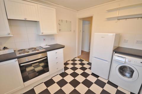 3 bedroom flat for sale, Heath Court, Union Road