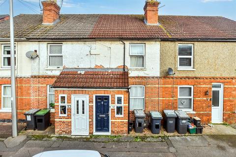 2 bedroom terraced house for sale, Vale Road, Tonbridge, Kent