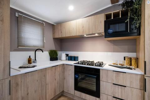 undefined, Tewkesbury, Gloucestershire, GL20