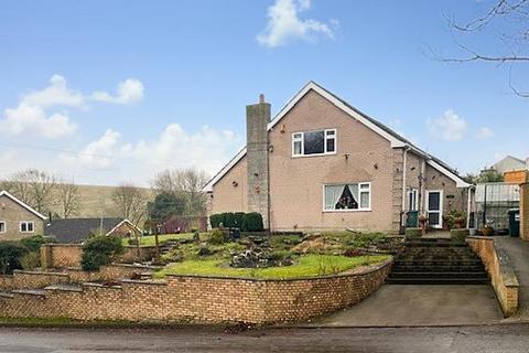 4 bedroom detached house for sale, 18 South Rise, Binbrook, Market Rasen LN8