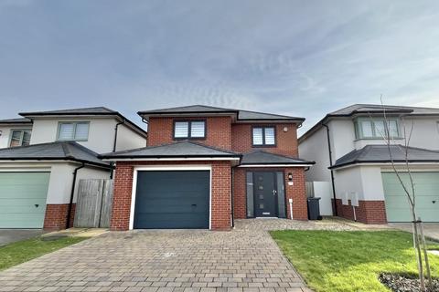 4 bedroom detached house for sale, Fairway Gardens, Poulton-Le-Fylde FY6