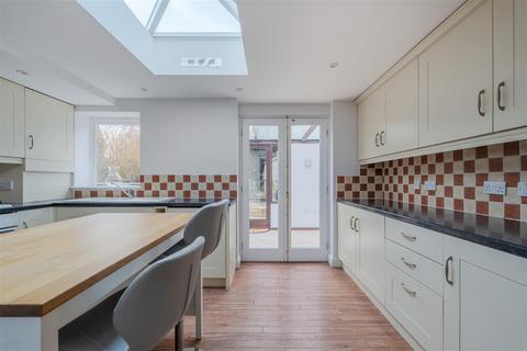 65 Albert Road, Keynsham, Bristol, BS31 1AE