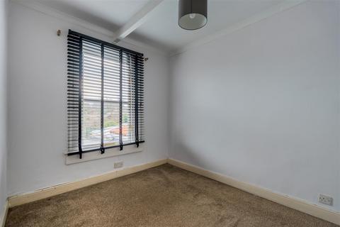 65 Albert Road, Keynsham, Bristol, BS31 1AE