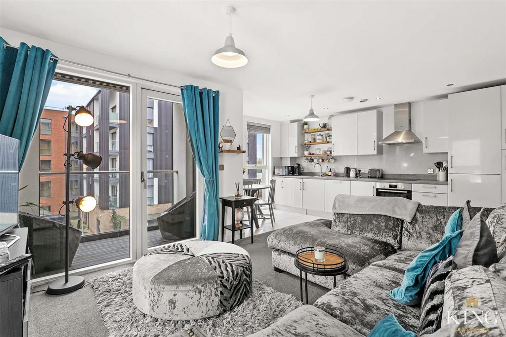 King Homes-316.jpg