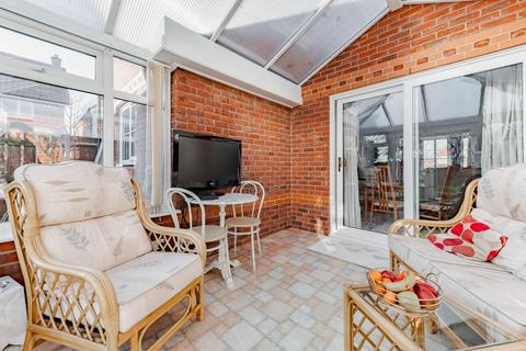 32 Millers Drive, Dickleburgh, Diss, IP21 4PX
