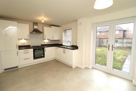 10 Airedale Drive, Brough, HU15 1US