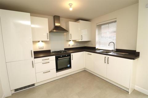 10 Airedale Drive, Brough, HU15 1US
