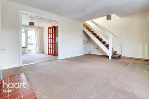 3 bedroom semi-detached house for sale, Amanda Road, Leicester