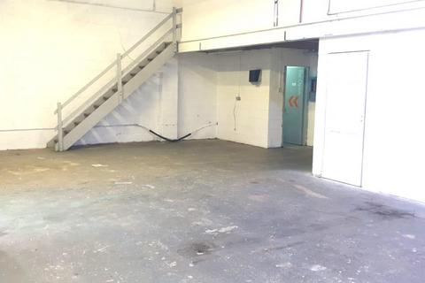 Industrial unit to rent, Northend Road, Stalybridge SK15