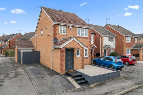 Skylark Drive, Nottingham, NG6 0NL