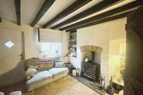 3 bedroom end of terrace house for sale, New Row, Tatenhill, Burton-on-Trent, DE13