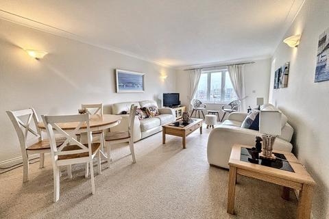 2 bedroom flat for sale, Weymouth