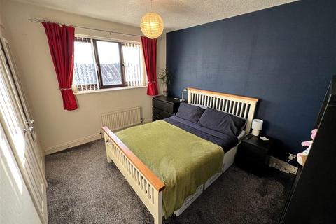 15 Oakwell Drive, Askern, Doncaster, DN6 0DA