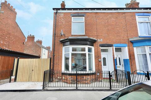 2 bedroom end of terrace house to rent, Rosmead Street, Hull