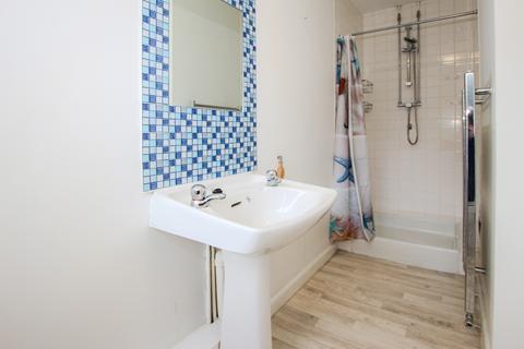 5 bedroom property to rent, Le Tertre, Castel, Guernsey, GY5