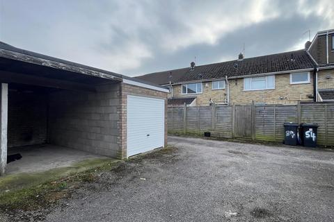 2 bedroom flat for sale, Allanmead Road, Hengrove, Bristol