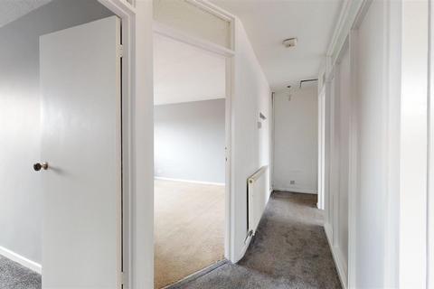 2 bedroom flat for sale, Allanmead Road, Hengrove, Bristol