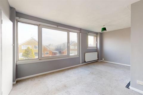 2 bedroom flat for sale, Allanmead Road, Hengrove, Bristol