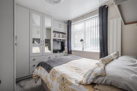 258 Halifax Road, Brighouse, HD6 2QG