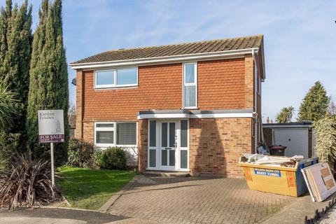 4 bedroom detached house for sale, Burton Fields, Herne Bay, Kent, CT6