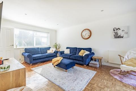 12 Burton Fields, Herne Bay, CT6 6JU