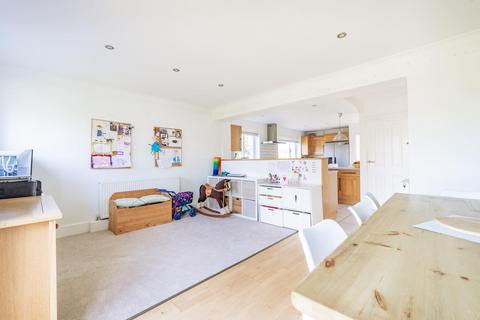 12 Burton Fields, Herne Bay, CT6 6JU