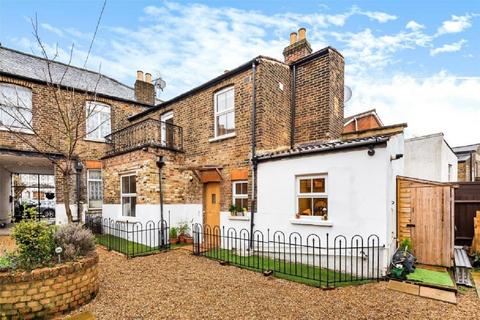 78 Danbrook Road, London, SW16 5JX