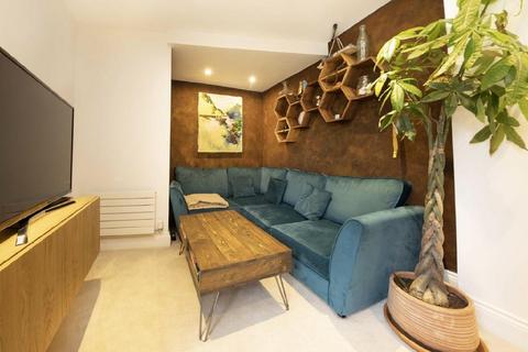 78 Danbrook Road, London, SW16 5JX
