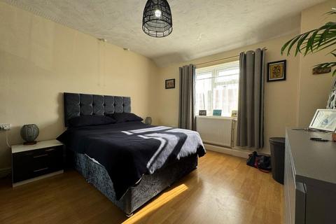 1 bedroom flat to rent, Mendip Grove, Gunthorpe, Peterborough, PE4 7TX