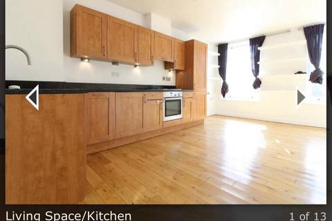 2 bedroom flat to rent, Stoke Newington, London, N16