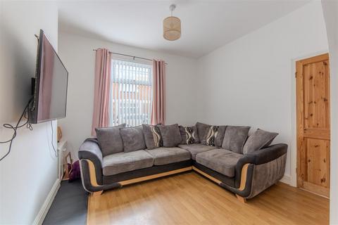 24 Florence Place, Griffithstown, Pontypool, NP4 5DN