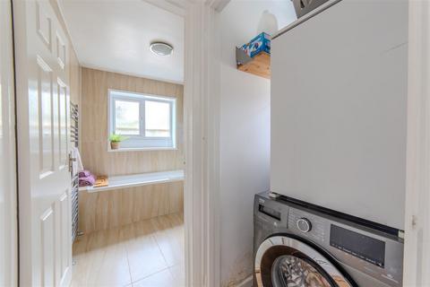 24 Florence Place, Griffithstown, Pontypool, NP4 5DN