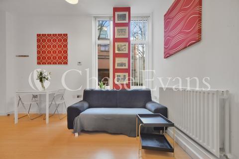 7 Bartlett Mews, London, E14 3GS