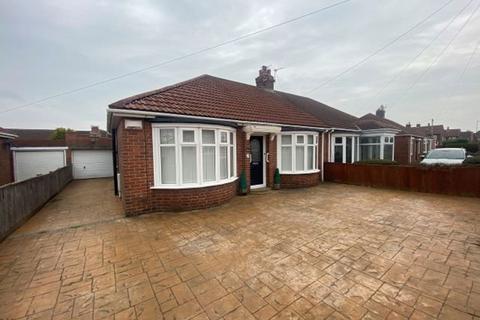 2 bedroom bungalow to rent, Summerhill Road, South Shields