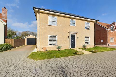 4 bedroom detached house for sale, St. Andrews Close, Weeley, Clacton-on-Sea, Essex, CO16