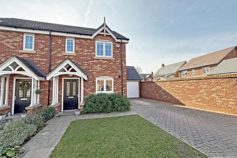 3 bedroom semi-detached house for sale, Hillside Drive, Belvidere, Shrewsbury