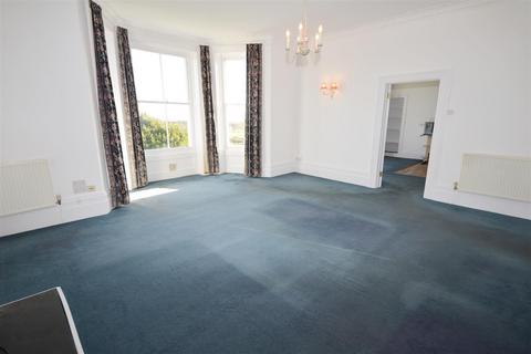 2 bedroom apartment for sale, 2, Fern House, Penally, Tenby