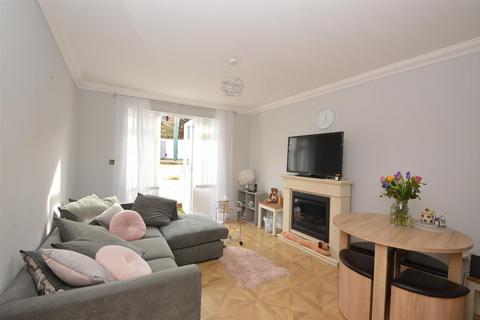 2 bedroom semi-detached house for sale, CENTRAL RYDE