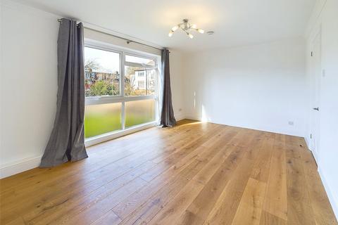 2 bedroom apartment to rent, Manor Road, Twickenham
