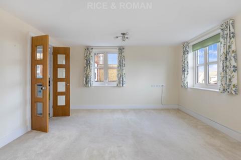 2 bedroom retirement property for sale, St. Lukes Road, Maidenhead SL6