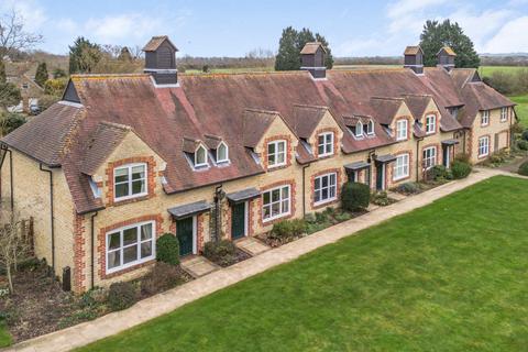 2 bedroom retirement property for sale, Penstones Court, Marlborough Lane, Stanford in the Vale, Faringdon, SN7