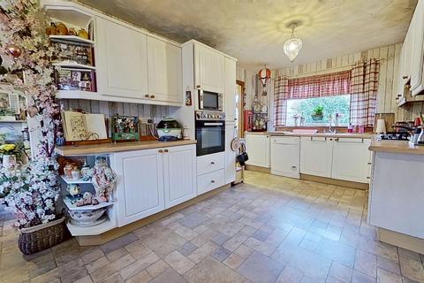 4 bedroom detached house for sale, Primrose Court, Broxburn, EH52