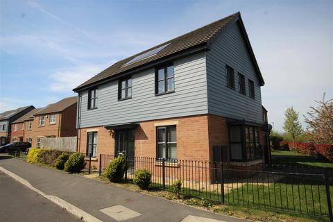 4 bedroom detached house for sale, Wheldon Road, Castleford