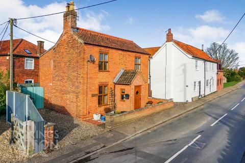 3 bedroom cottage for sale, Crown Road, Horsham St. Faith, Norwich