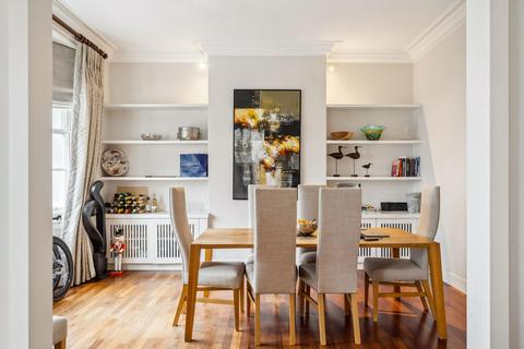 3 bedroom flat for sale, Elystan Street, London, SW3