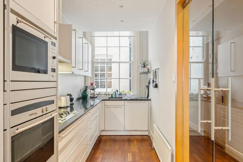 3 bedroom flat for sale, Elystan Street, London, SW3