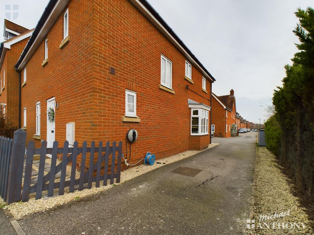 Cam03218 g0 pr0528 still022