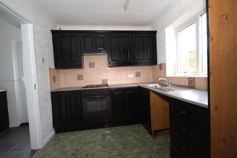 undefined, Keswick Drive, Castleford