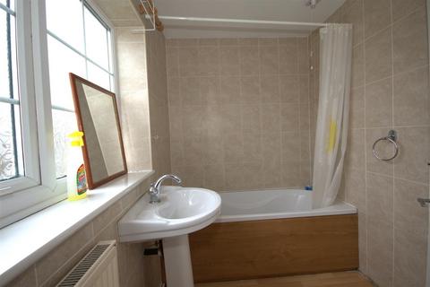 undefined, Keswick Drive, Castleford